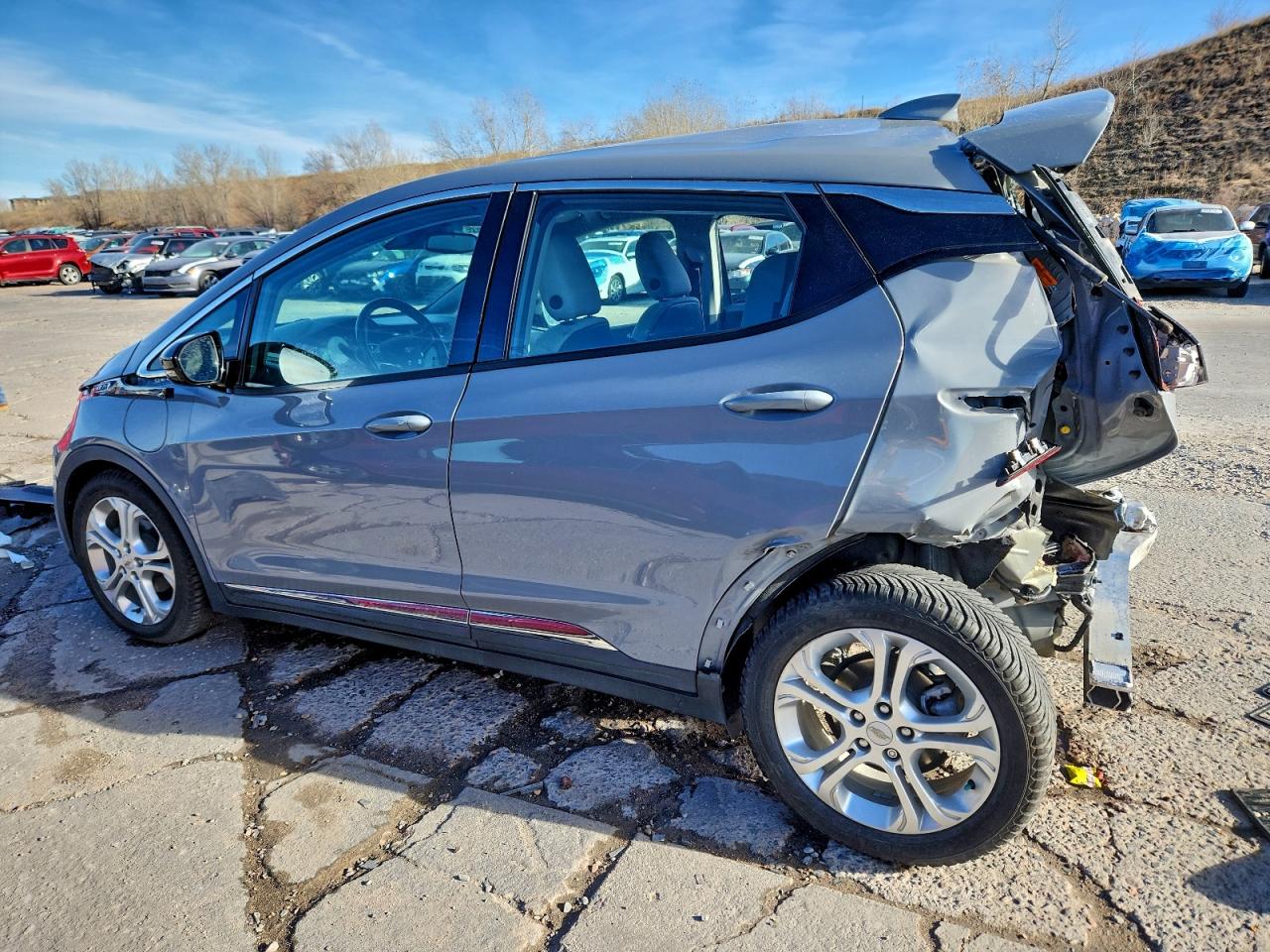 2020 CHEVROLET BOLT EV LT photo 4
