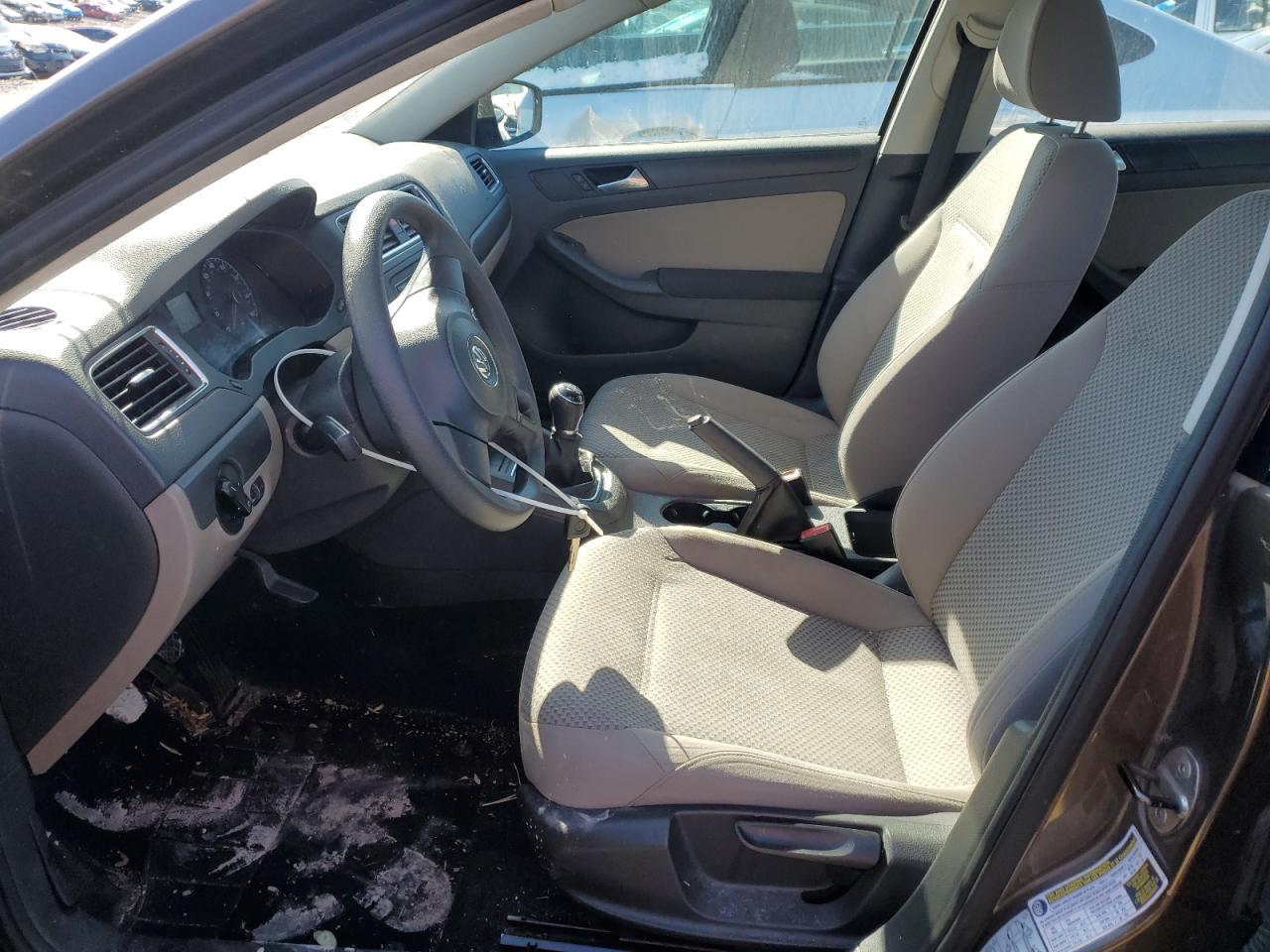 2012 VOLKSWAGEN JETTA BASE photo 13