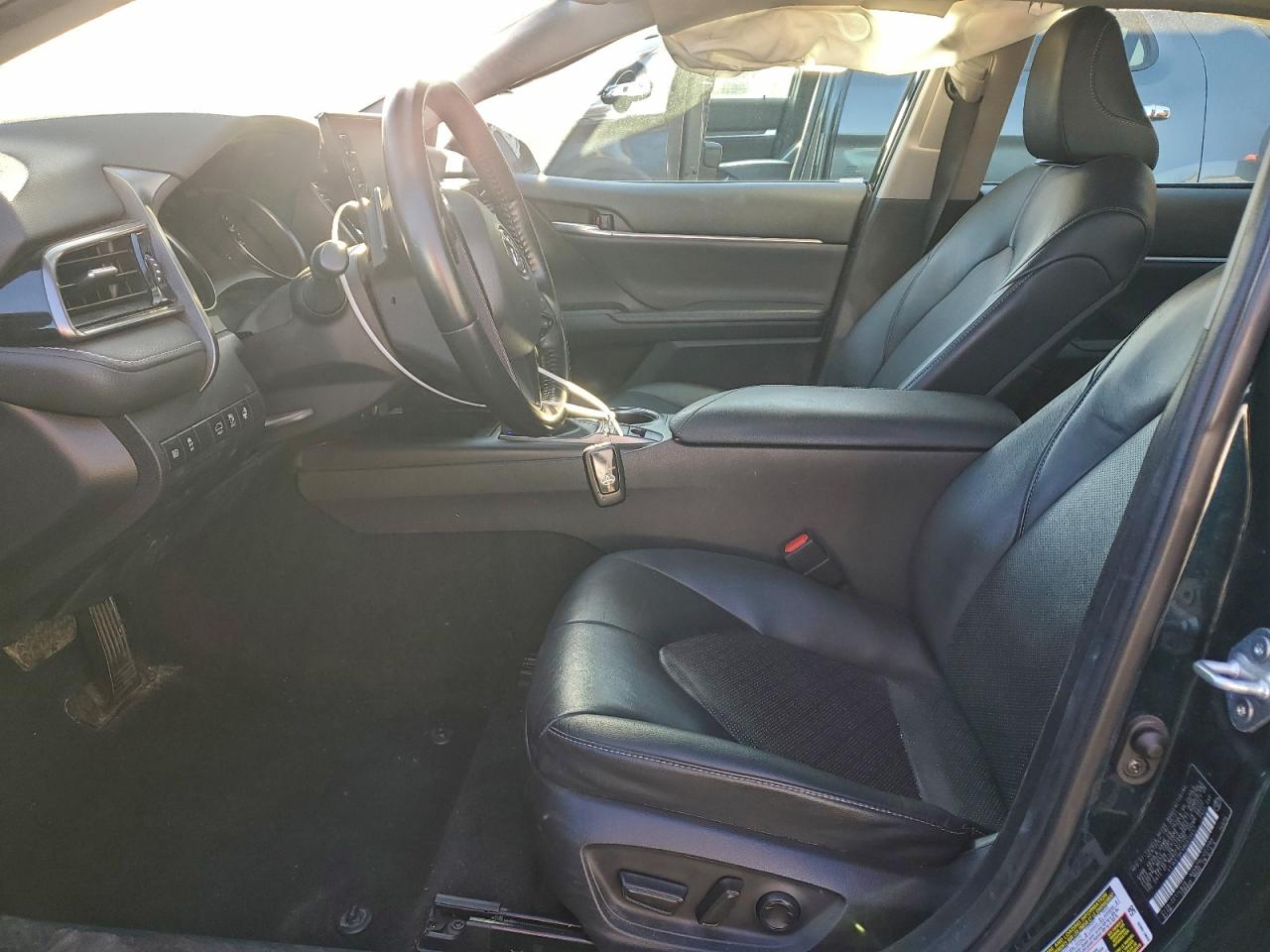 2021 TOYOTA CAMRY XSE photo 7