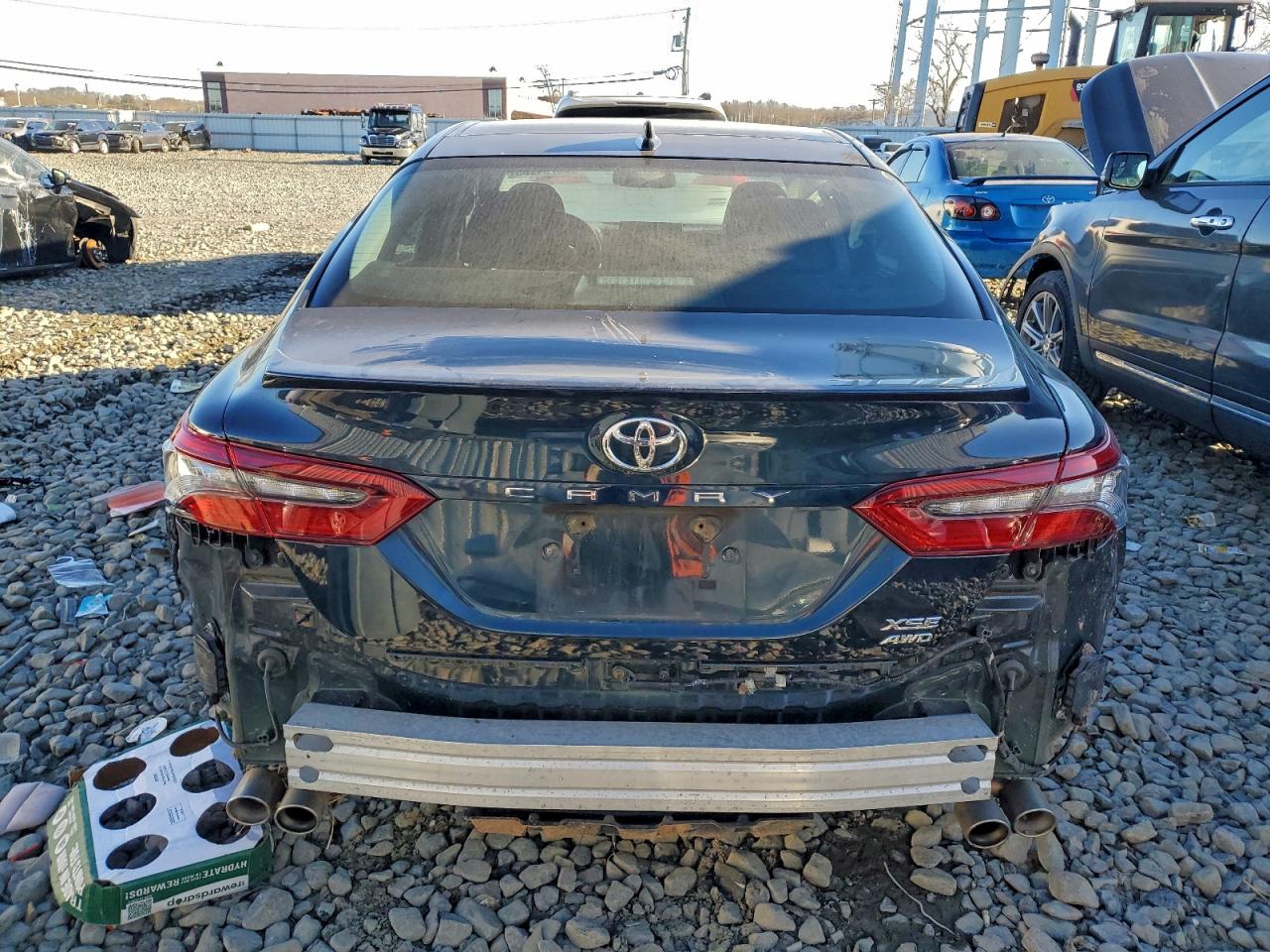 2021 TOYOTA CAMRY XSE photo 6