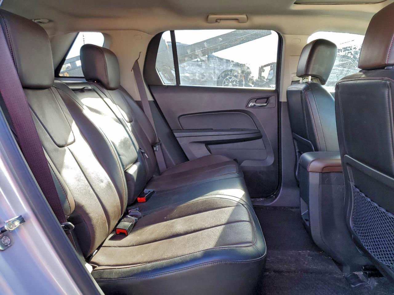 2011 GMC TERRAIN SLT photo 11