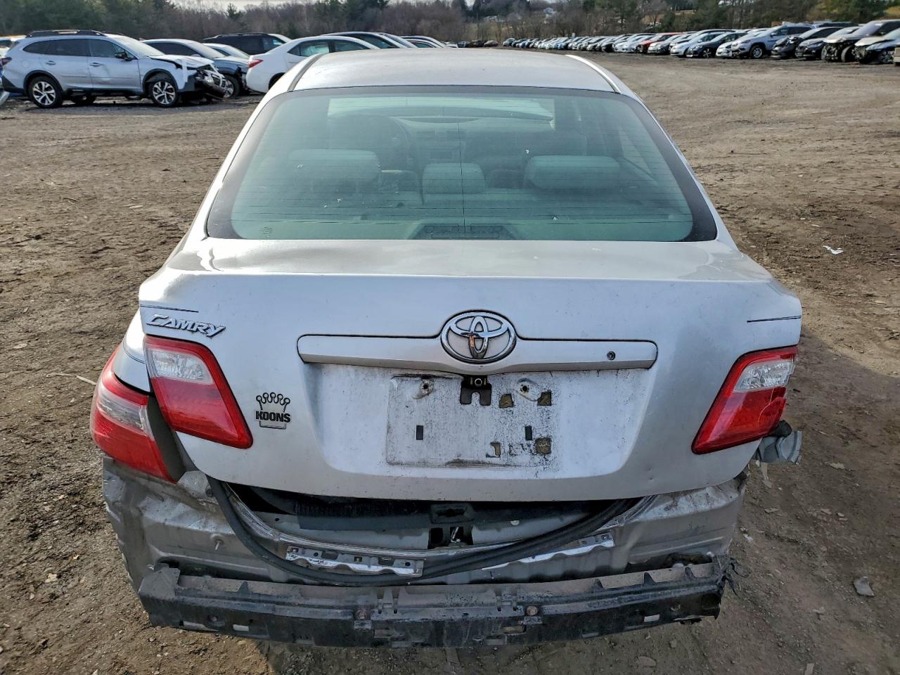 2009 TOYOTA CAMRY BASE photo 6