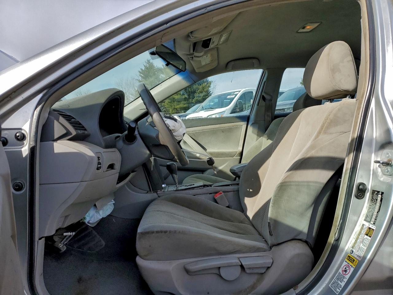 2009 TOYOTA CAMRY BASE photo 7