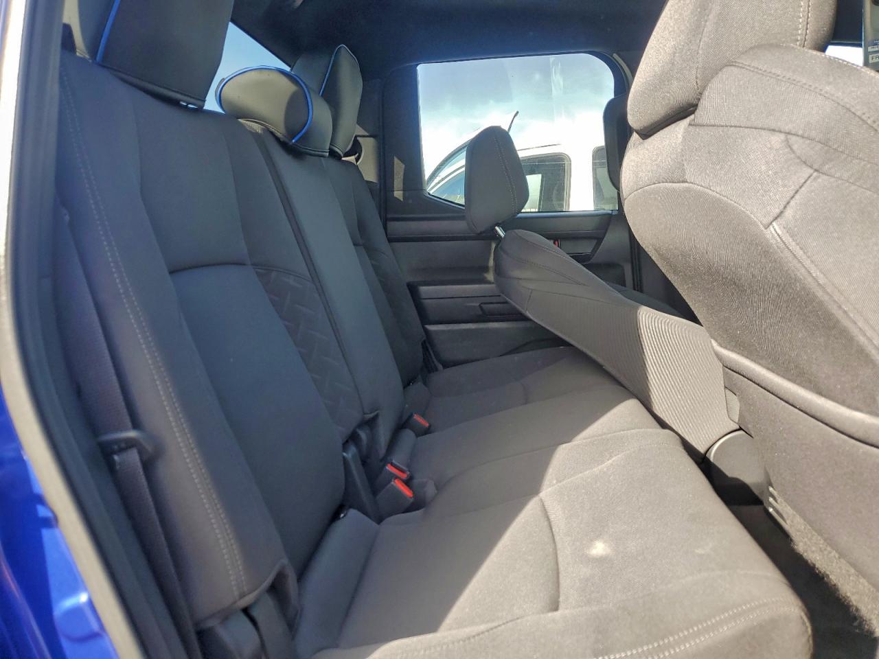 2024 TOYOTA TACOMA DOUBLE CAB photo 10
