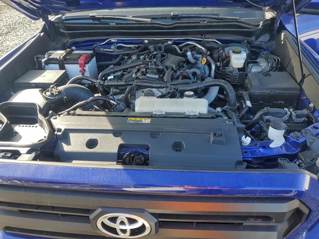 2024 TOYOTA TACOMA DOUBLE CAB photo 11