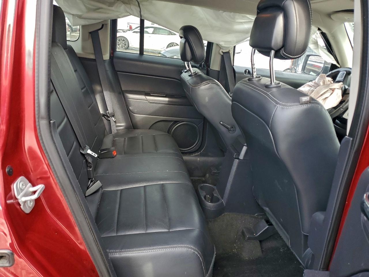 2015 JEEP PATRIOT LATITUDE photo 11