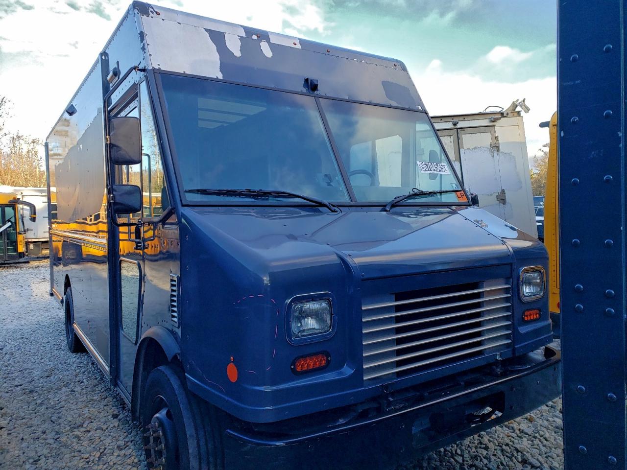 2020 FORD F59 DELIVERY TRUCK photo 5