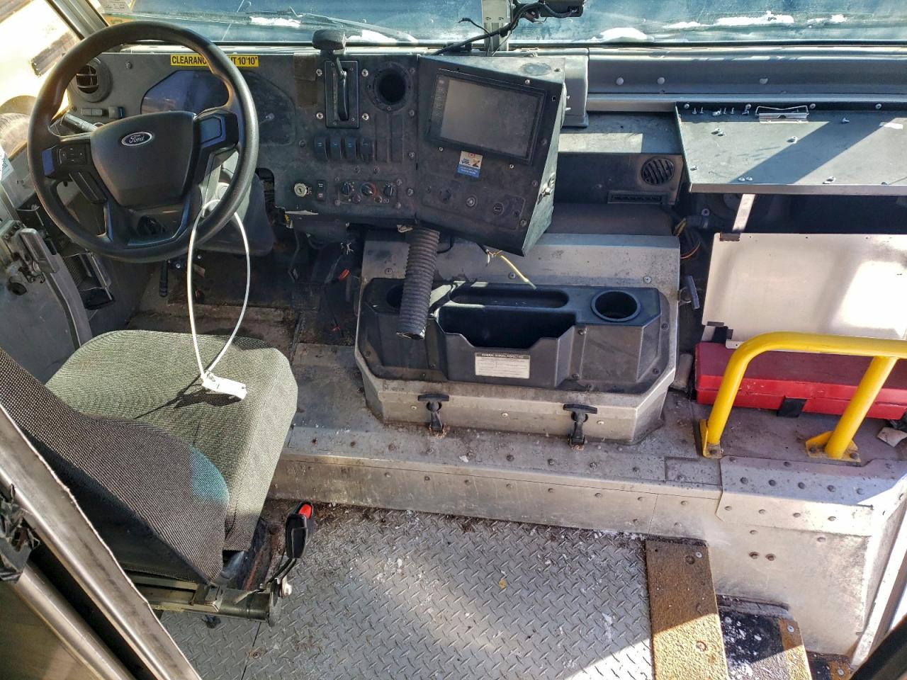 2020 FORD F59 DELIVERY TRUCK photo 8