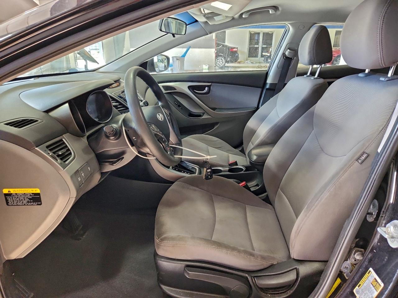 2014 HYUNDAI ELANTRA SE photo 7