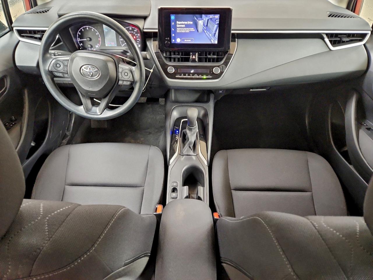 2025 TOYOTA COROLLA LE photo 8