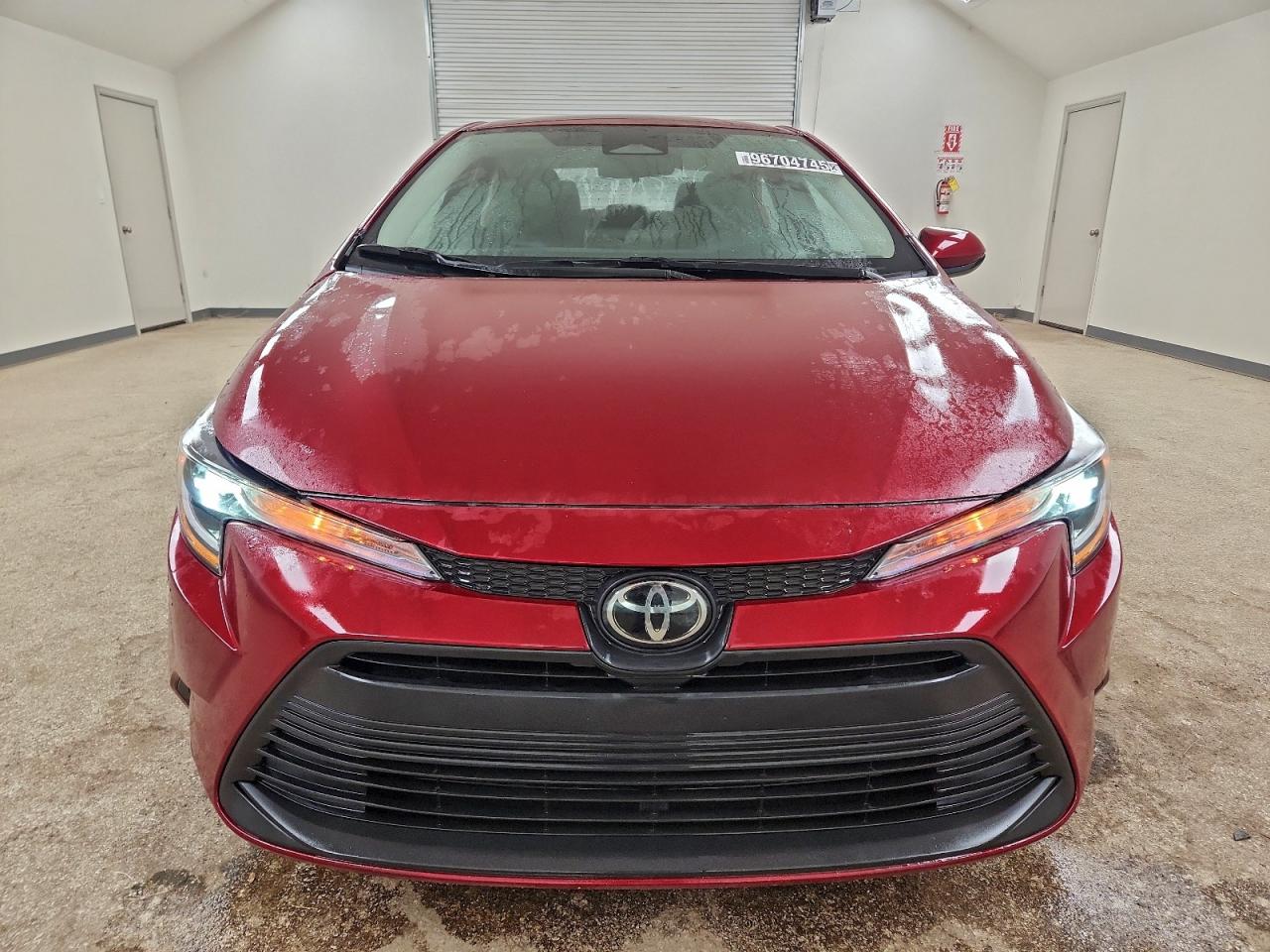 2025 TOYOTA COROLLA LE photo 5