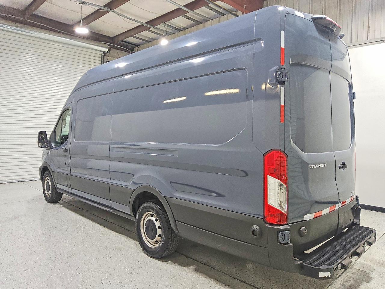 2020 FORD TRANSIT T-250 photo 2