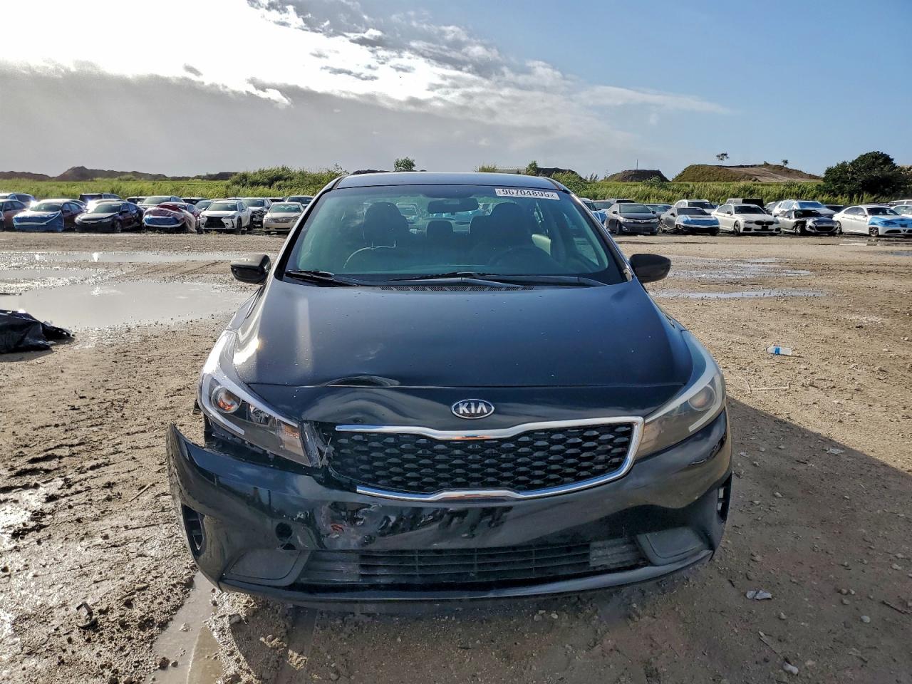 2017 KIA FORTE LX photo 9
