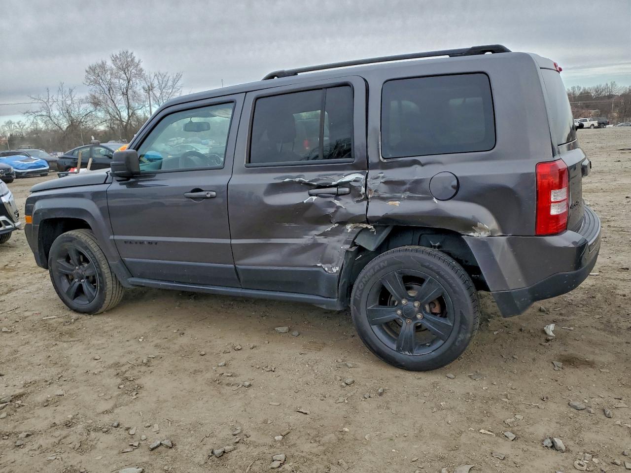 2015 JEEP PATRIOT SPORT photo 2