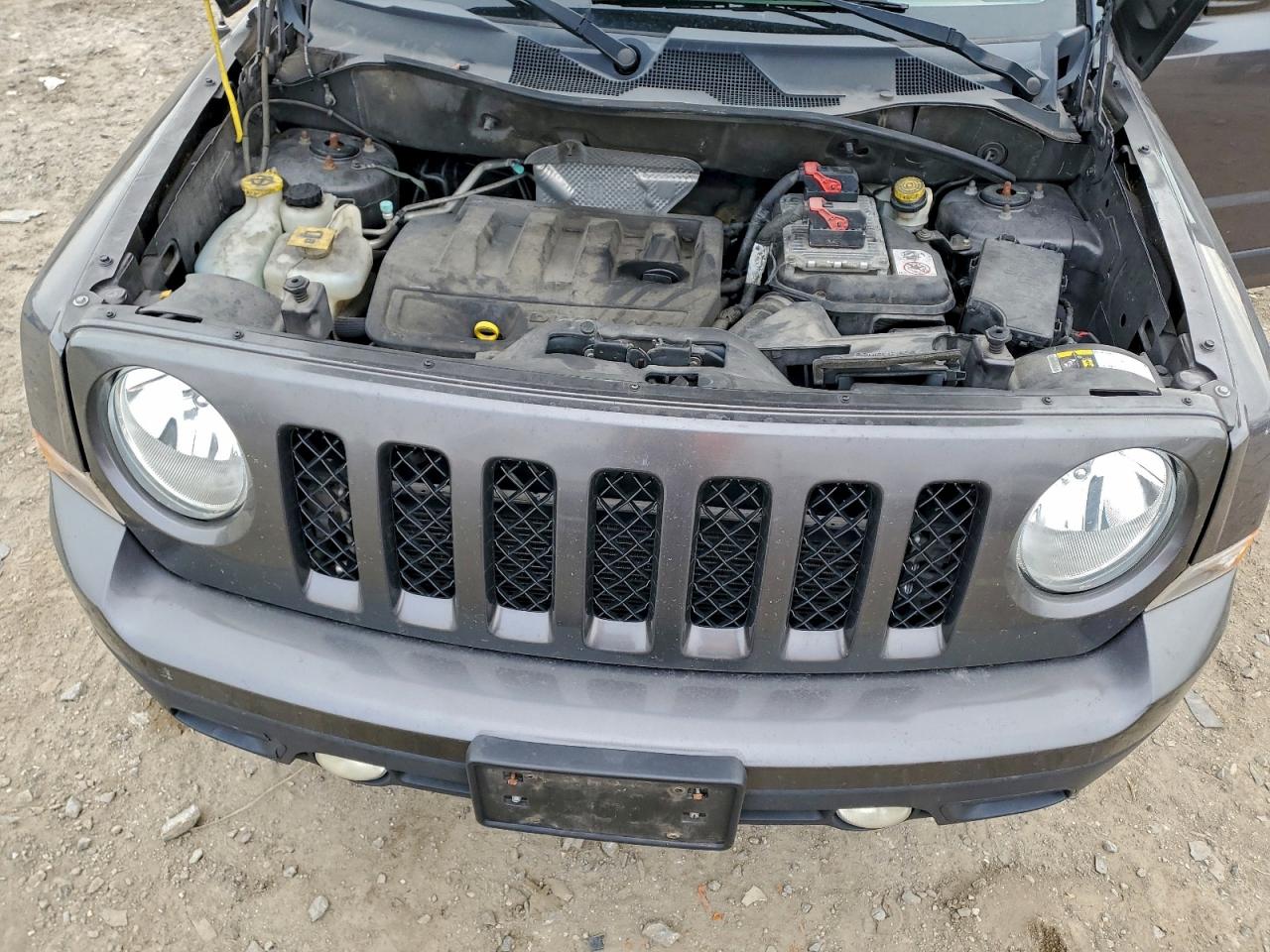 2015 JEEP PATRIOT SPORT photo 11