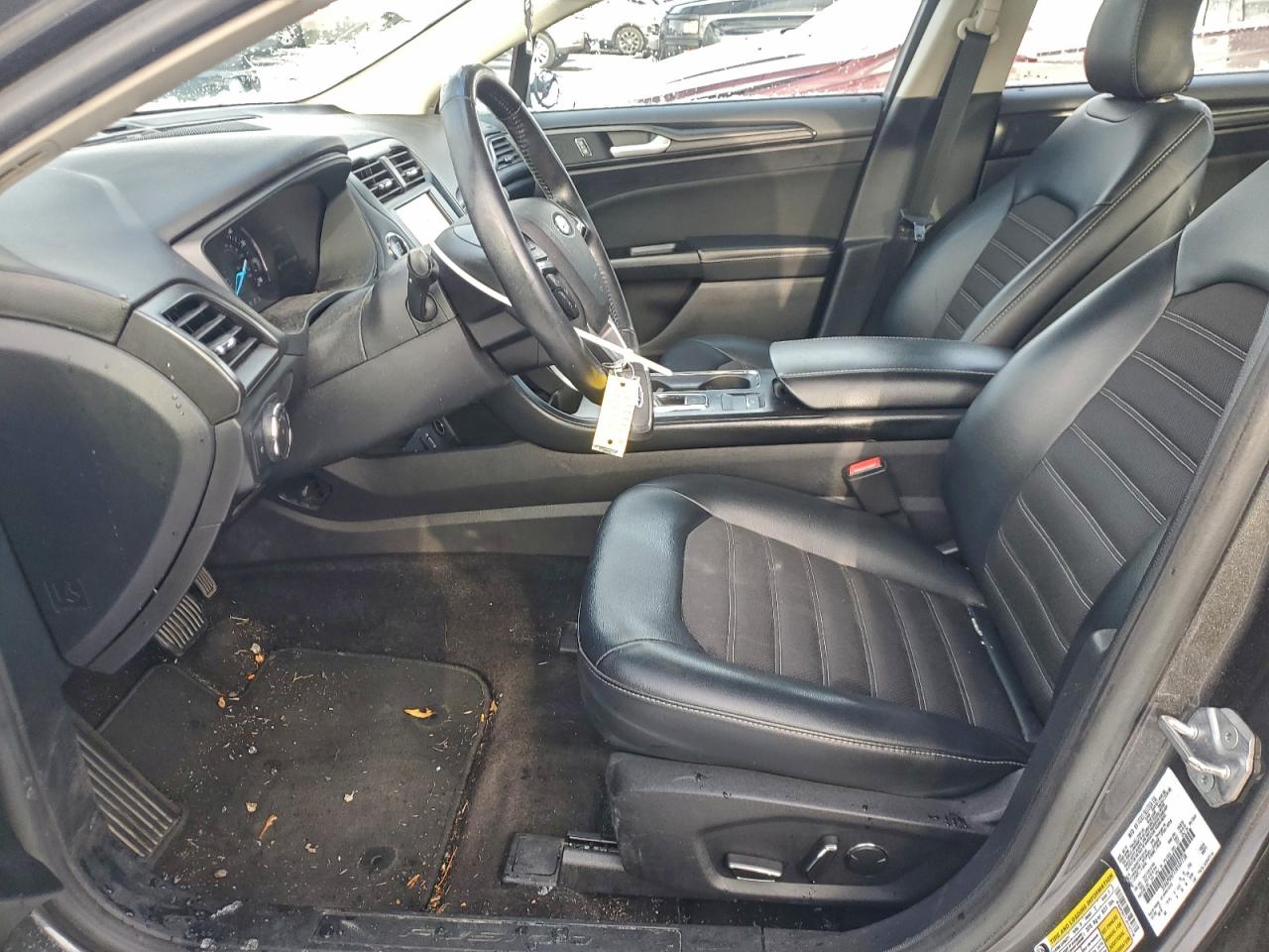2018 FORD FUSION SE photo 7