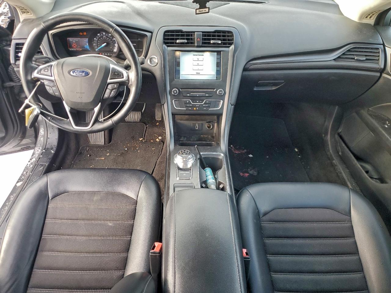 2018 FORD FUSION SE photo 8