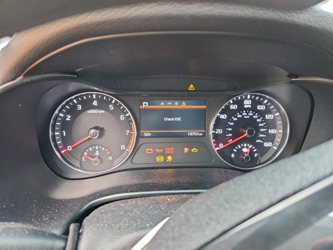 2024 KIA FORTE LX photo 9