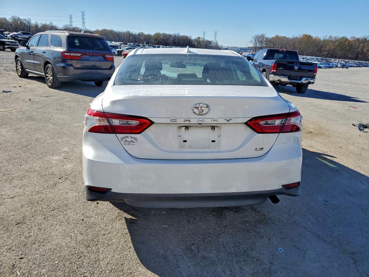 2019 TOYOTA CAMRY L photo 6