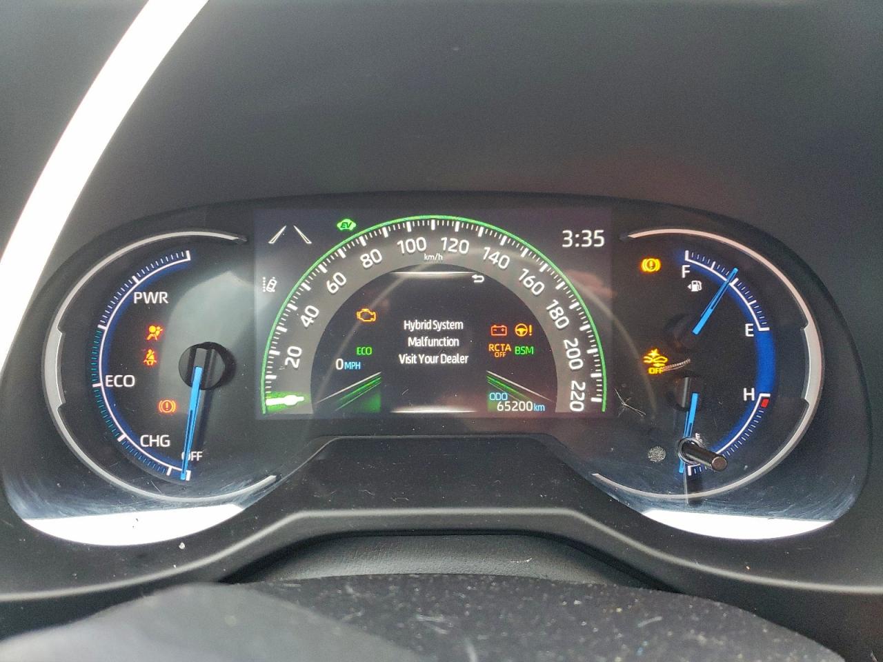 2024 TOYOTA RAV4 LE photo 9