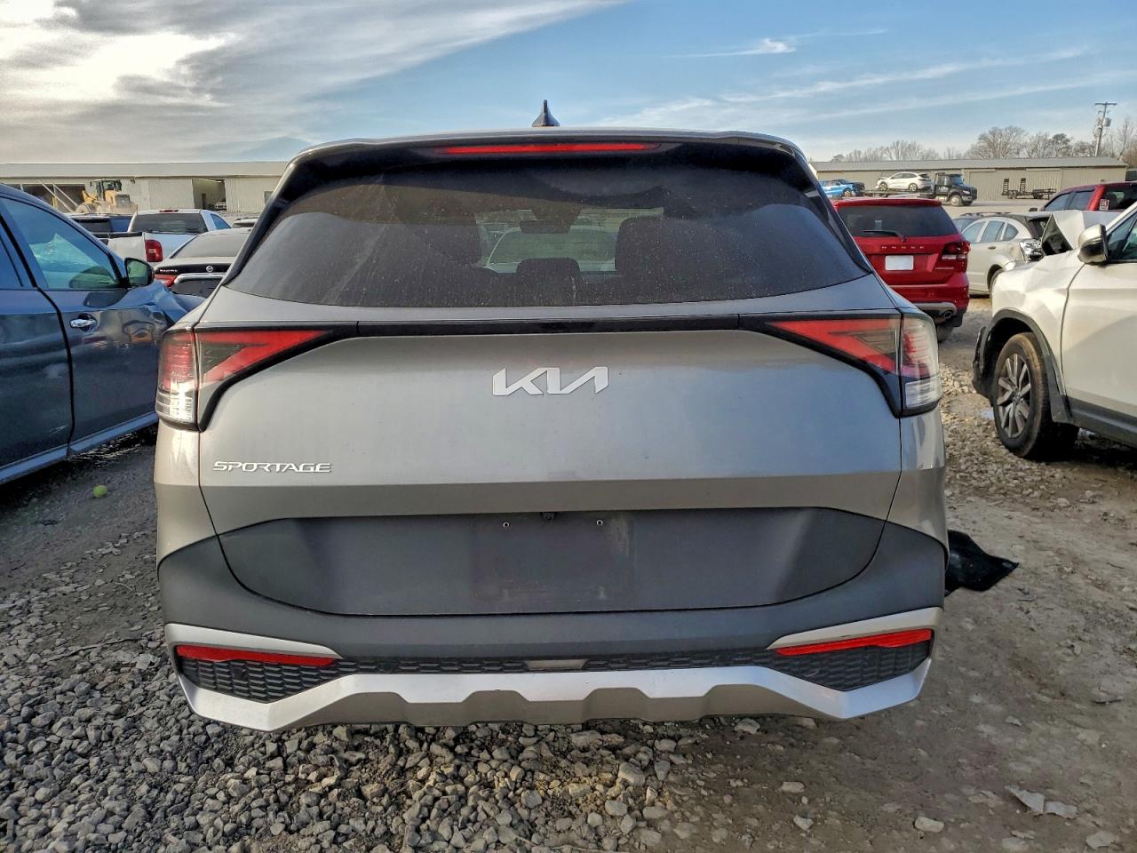 2023 KIA SPORTAGE LX photo 6