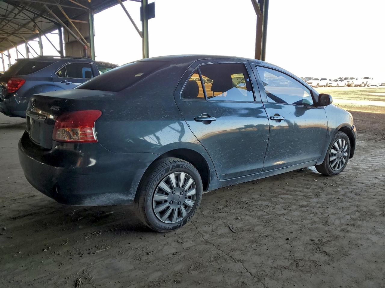 2007 TOYOTA YARIS photo 3