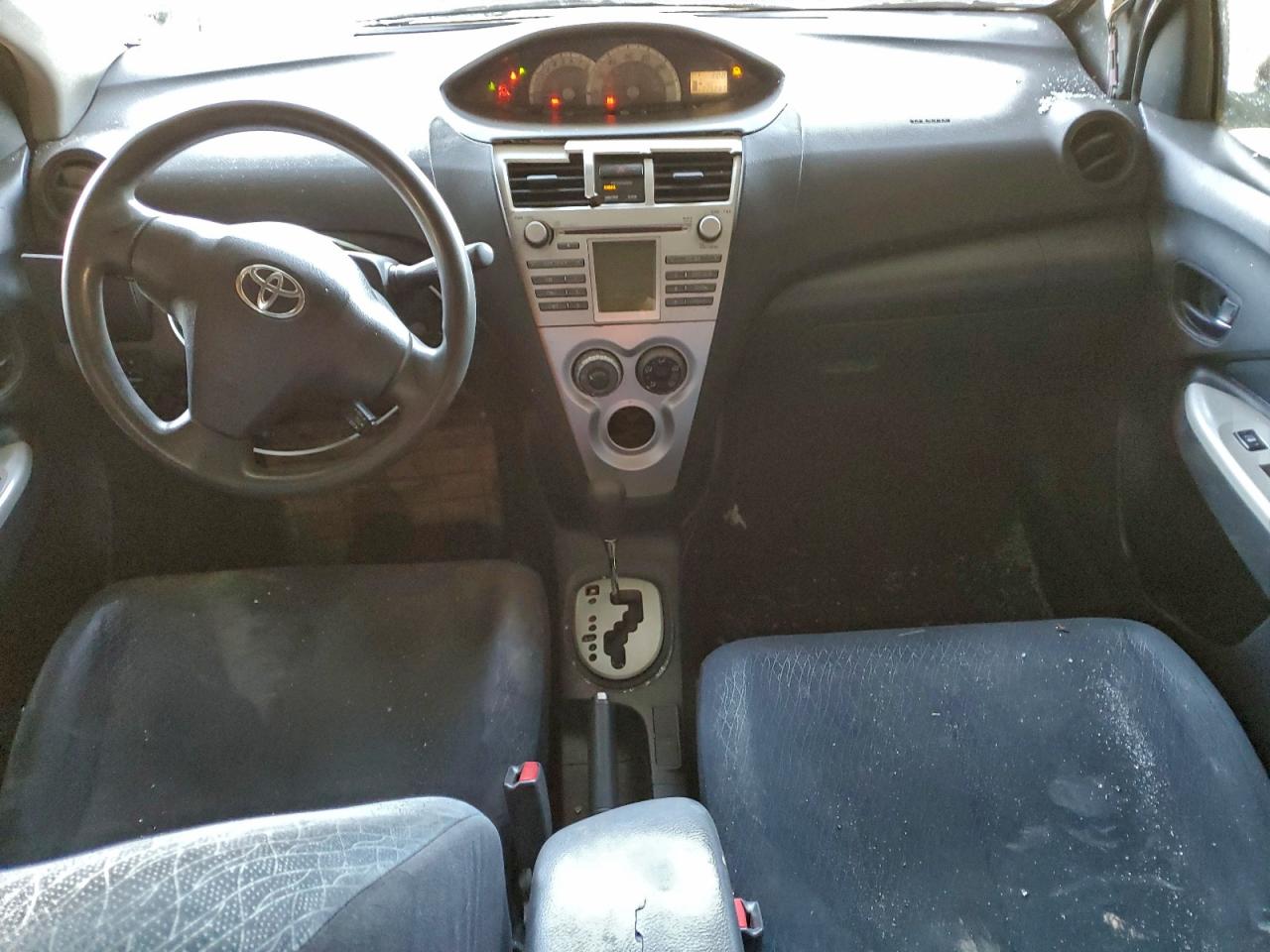 2007 TOYOTA YARIS photo 8