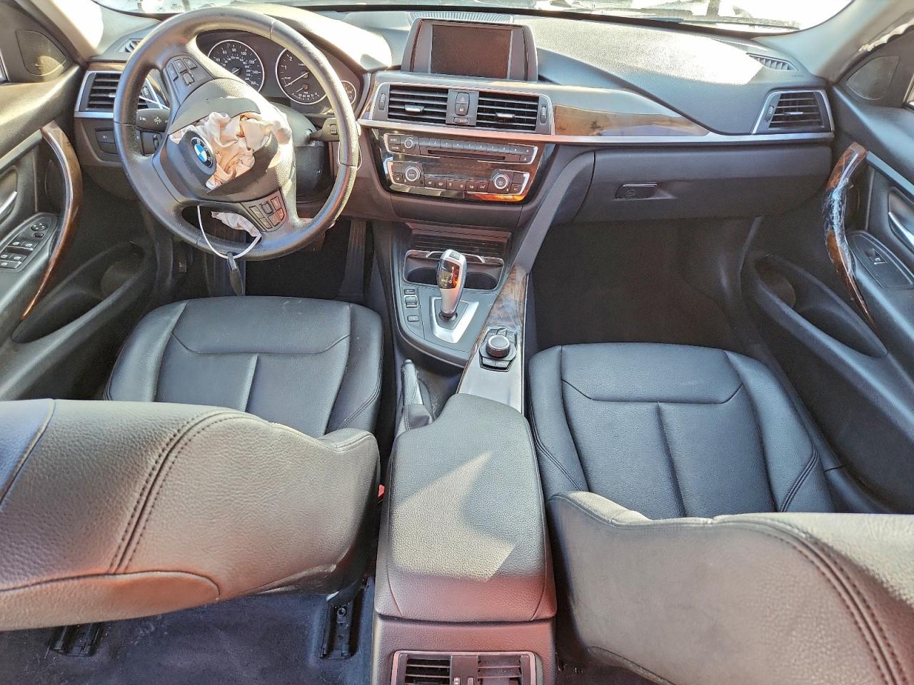 2017 BMW 320 I photo 8