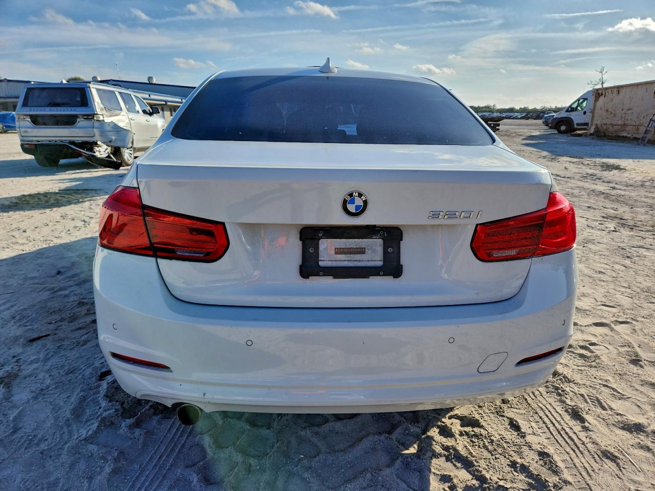 2017 BMW 320 I photo 6