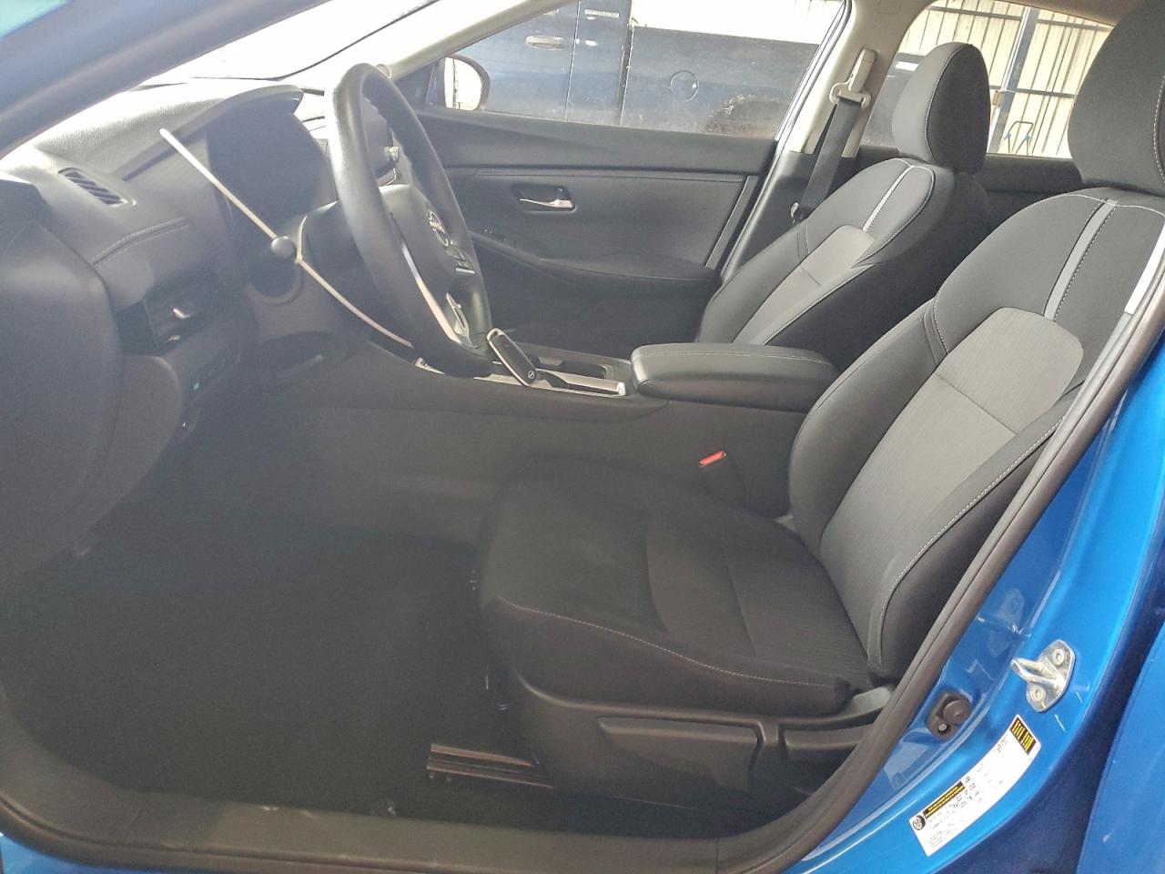 2025 NISSAN SENTRA SV photo 7