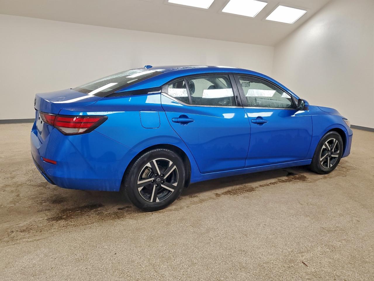2025 NISSAN SENTRA SV photo 3