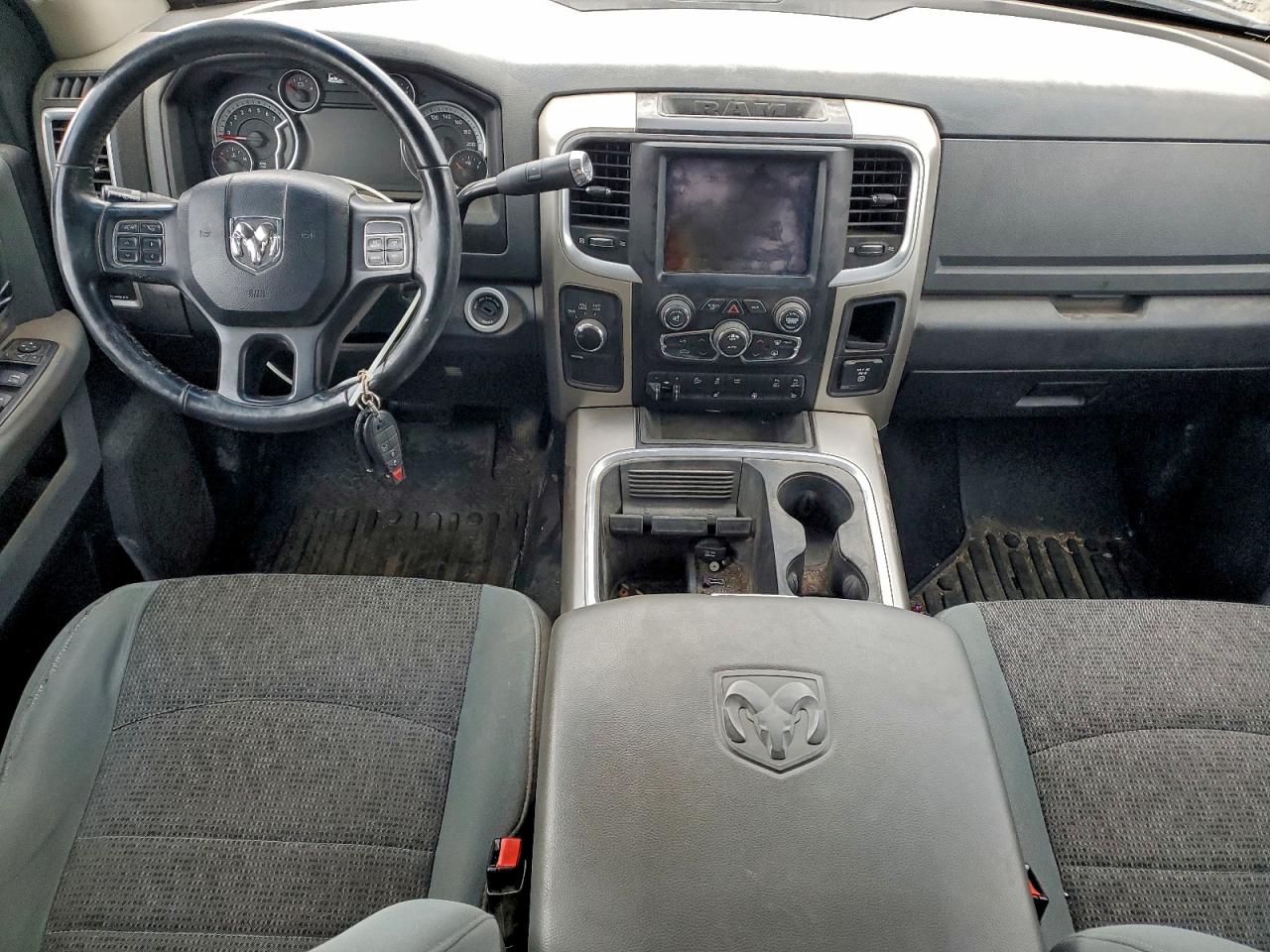 2018 RAM 2500 SLT photo 8