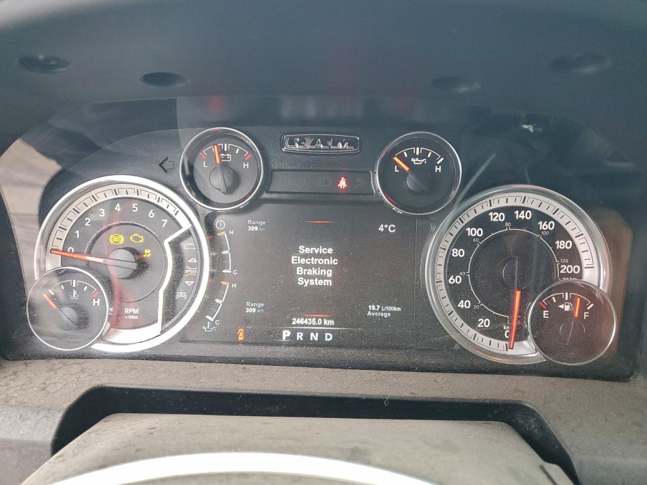 2018 RAM 2500 SLT photo 9