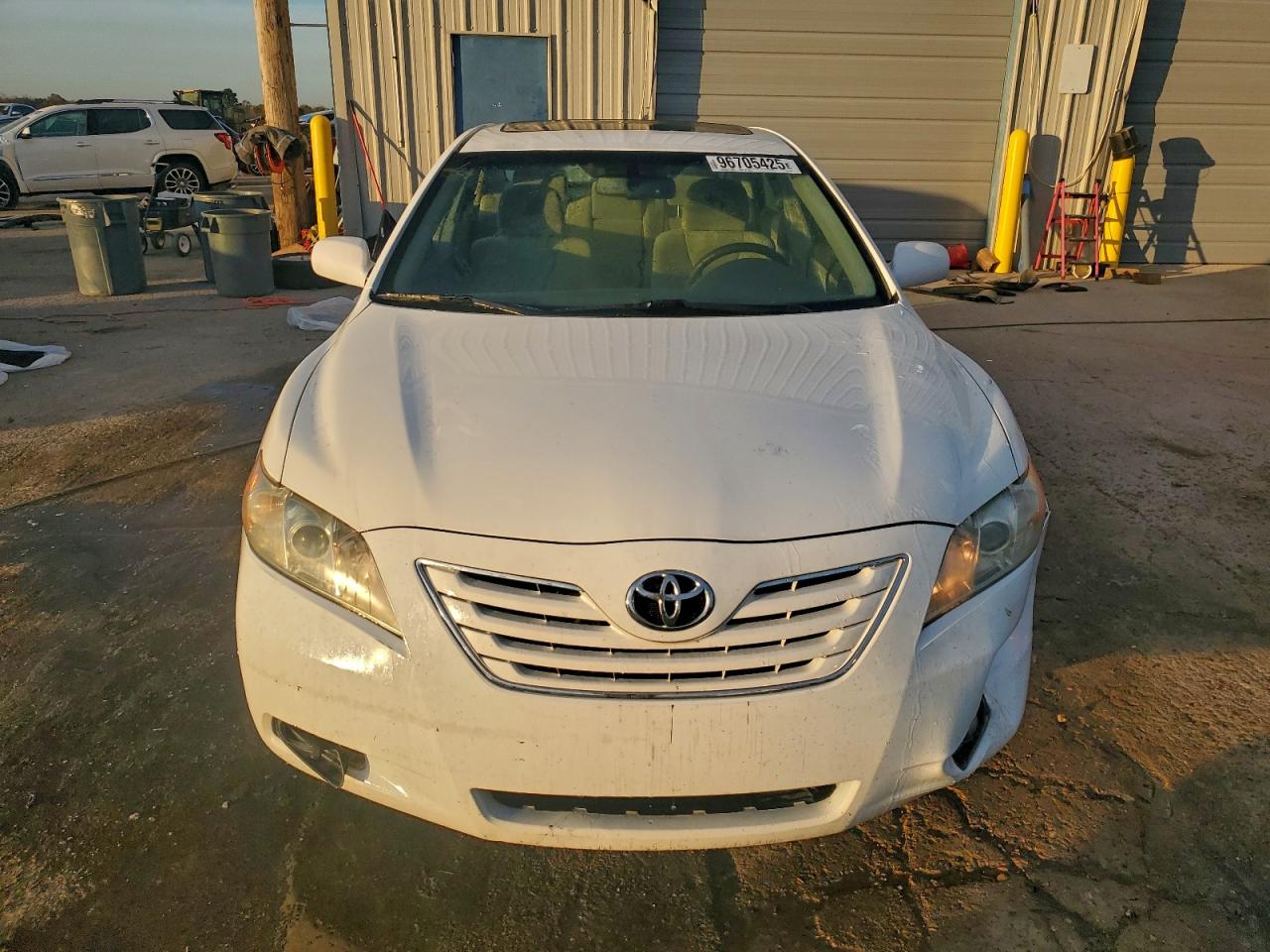 2009 TOYOTA CAMRY XLE photo 5