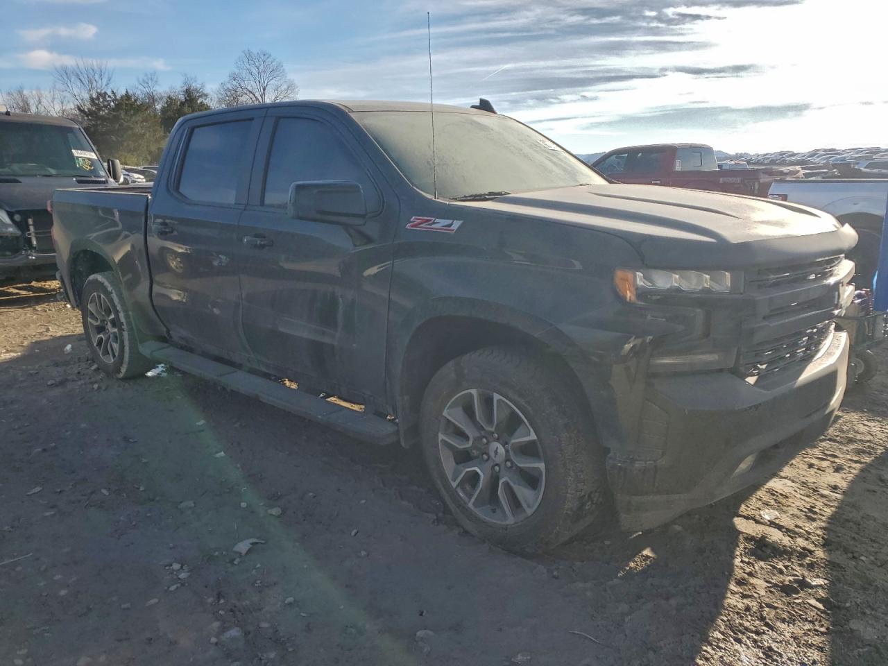 2021 CHEVROLET SILVERADO K1500 RST photo 4