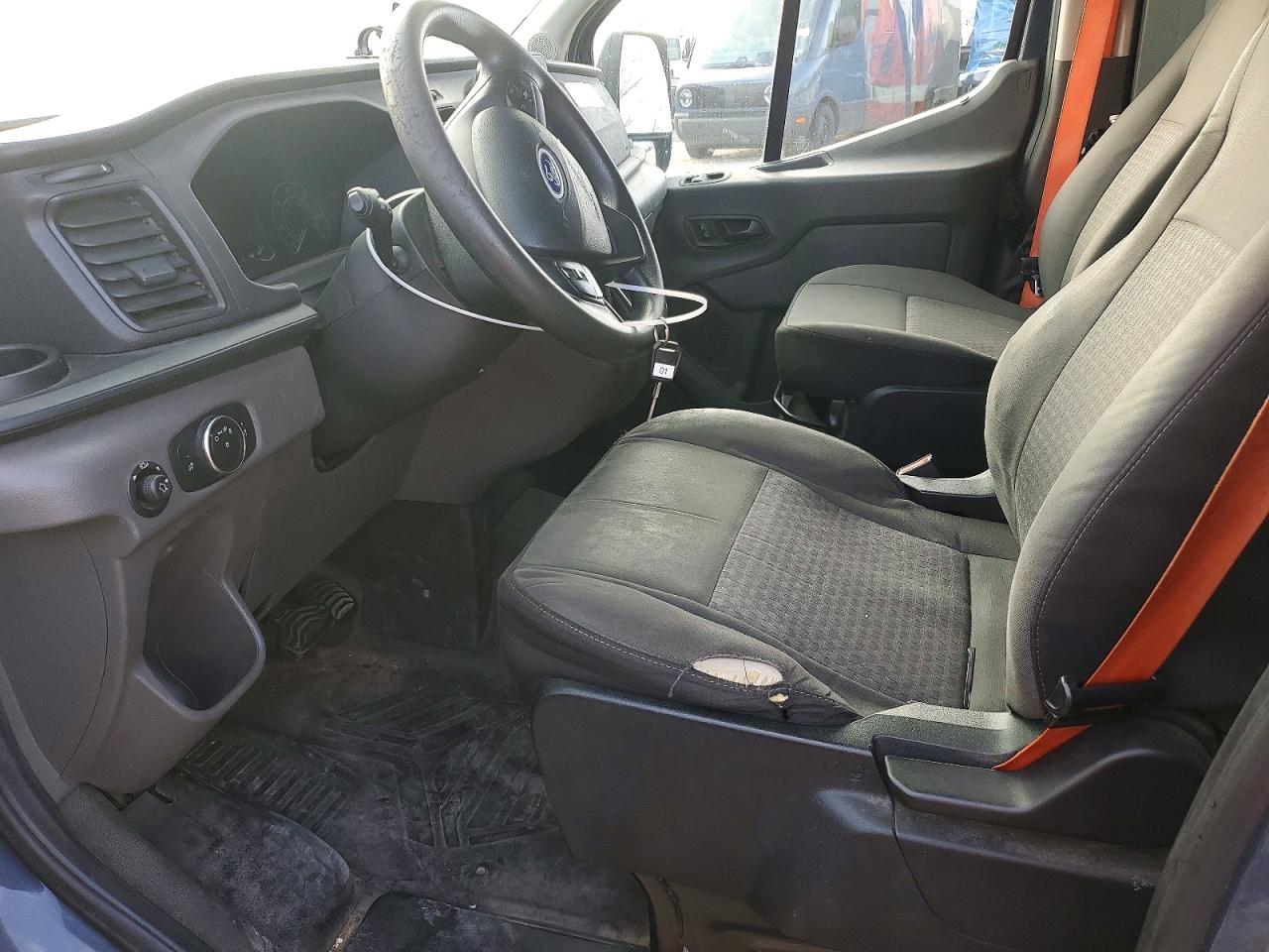2020 FORD TRANSIT T-250 photo 7