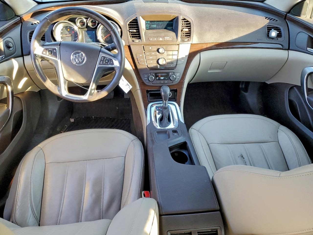 2011 BUICK REGAL CXL photo 8