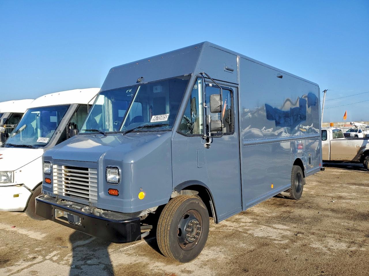 2020 FORD F59