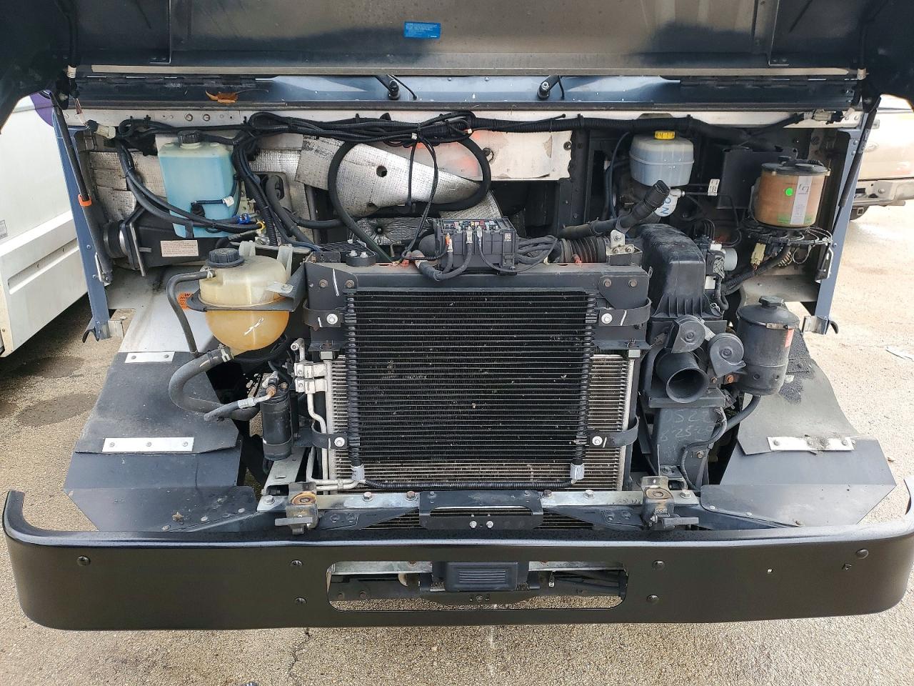 2020 FORD F59 photo 12