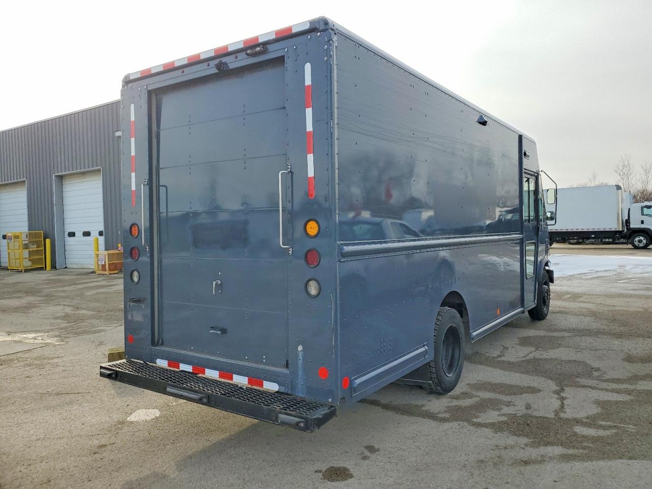 2020 FORD F550 DELIVERY TRUCK photo 3