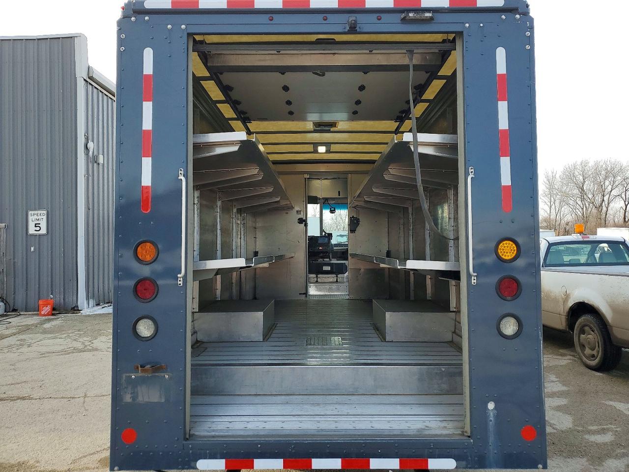 2020 FORD F550 DELIVERY TRUCK photo 10