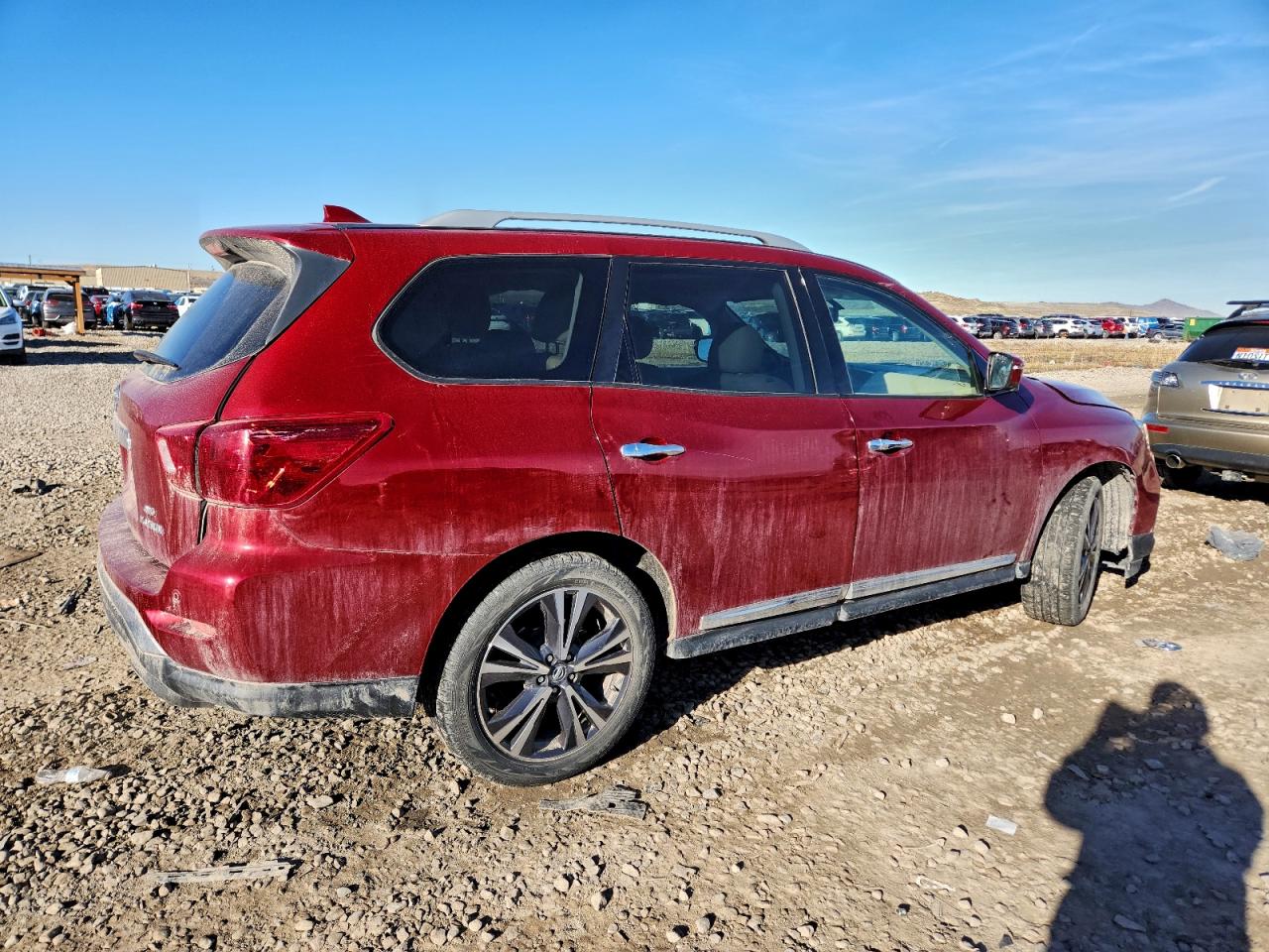 2020 NISSAN PATHFINDER PLATINUM photo 3