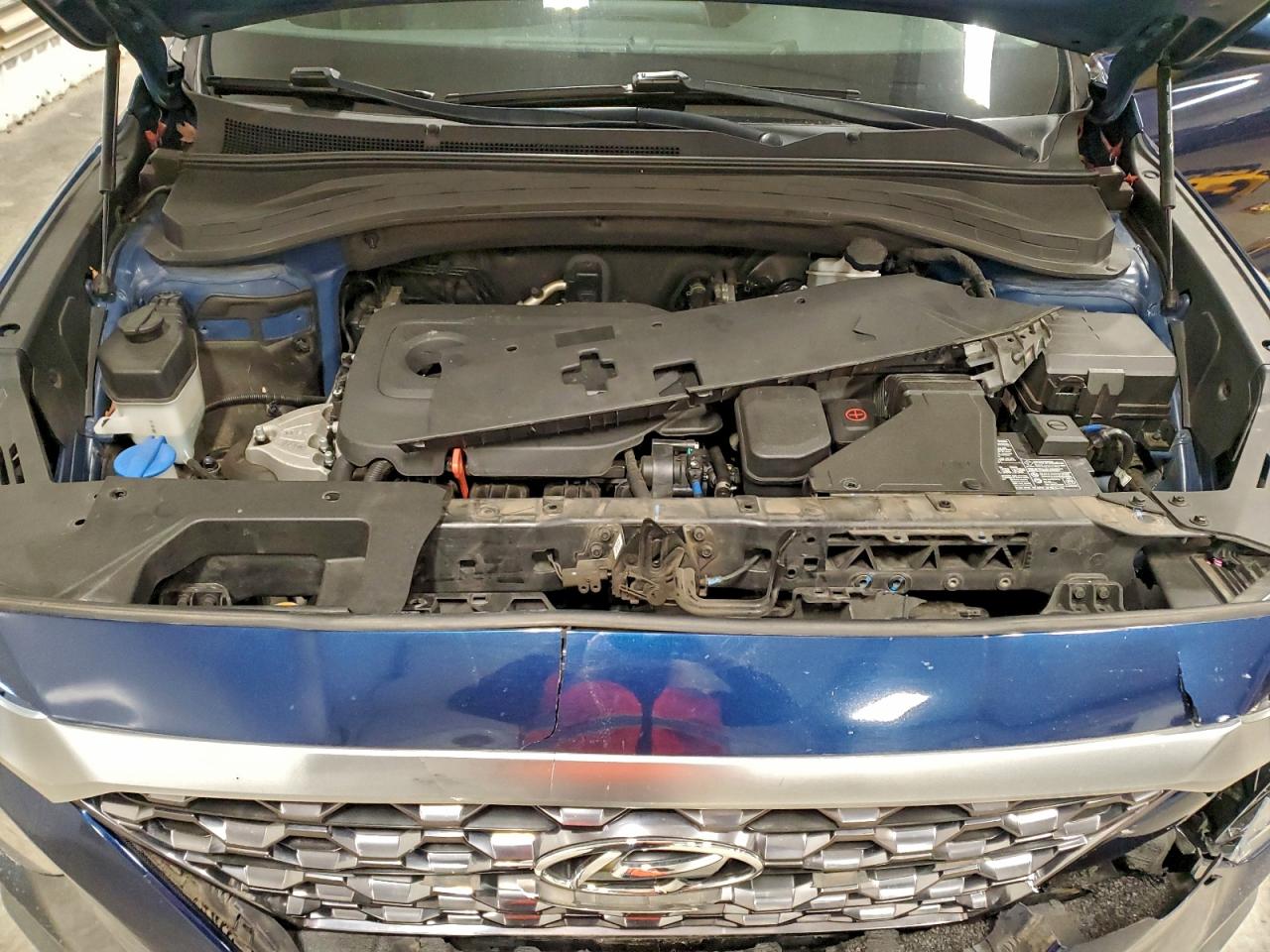 2019 HYUNDAI SANTA FE SE photo 12