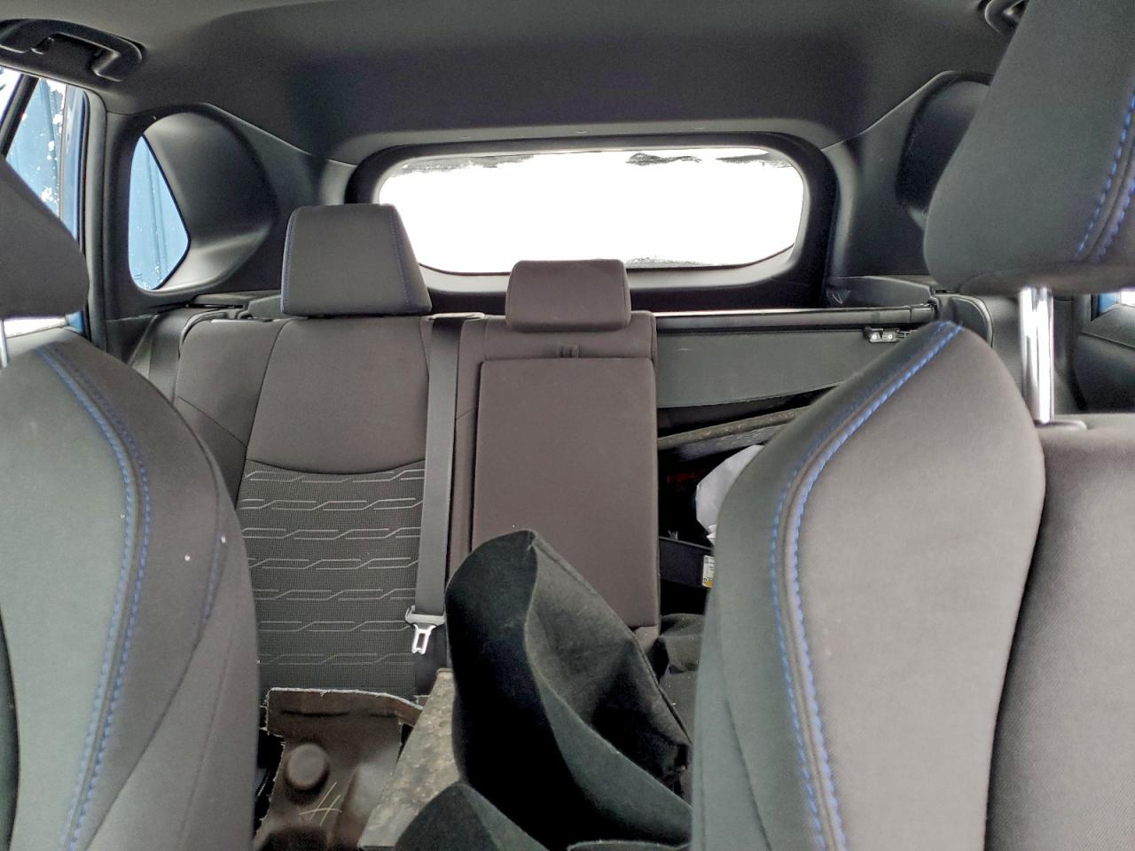 2022 TOYOTA RAV4 SE photo 10