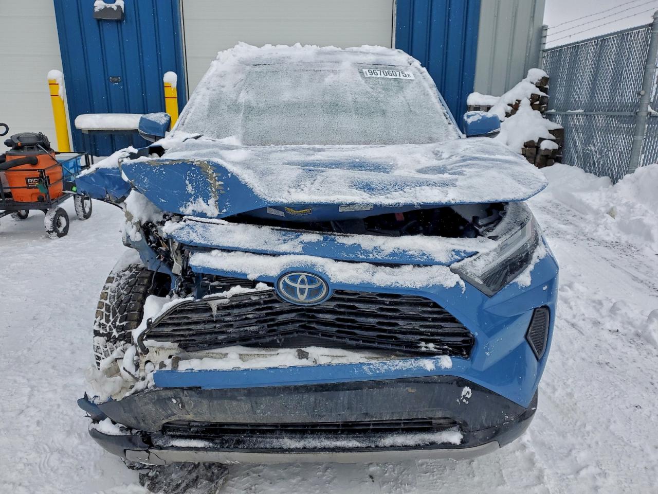 2022 TOYOTA RAV4 SE photo 5