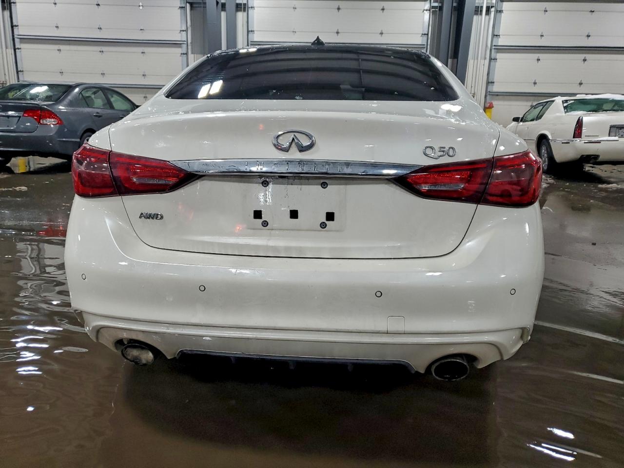 2018 INFINITI Q50 LUXE photo 6