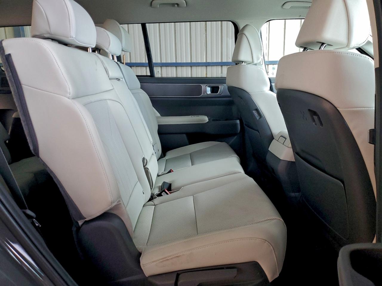 2026 HYUNDAI SANTA FE SEL photo 11