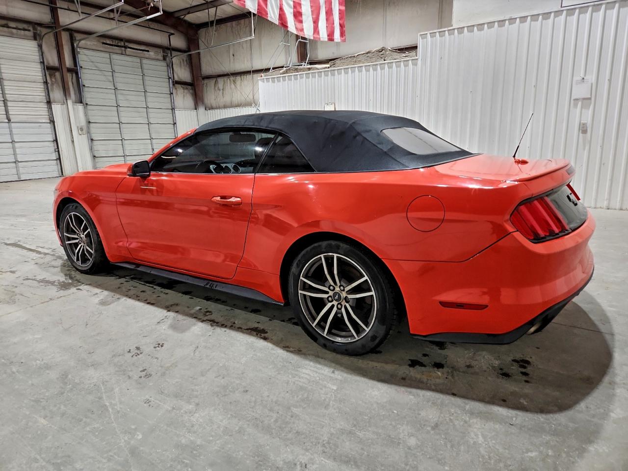 2016 FORD MUSTANG photo 2