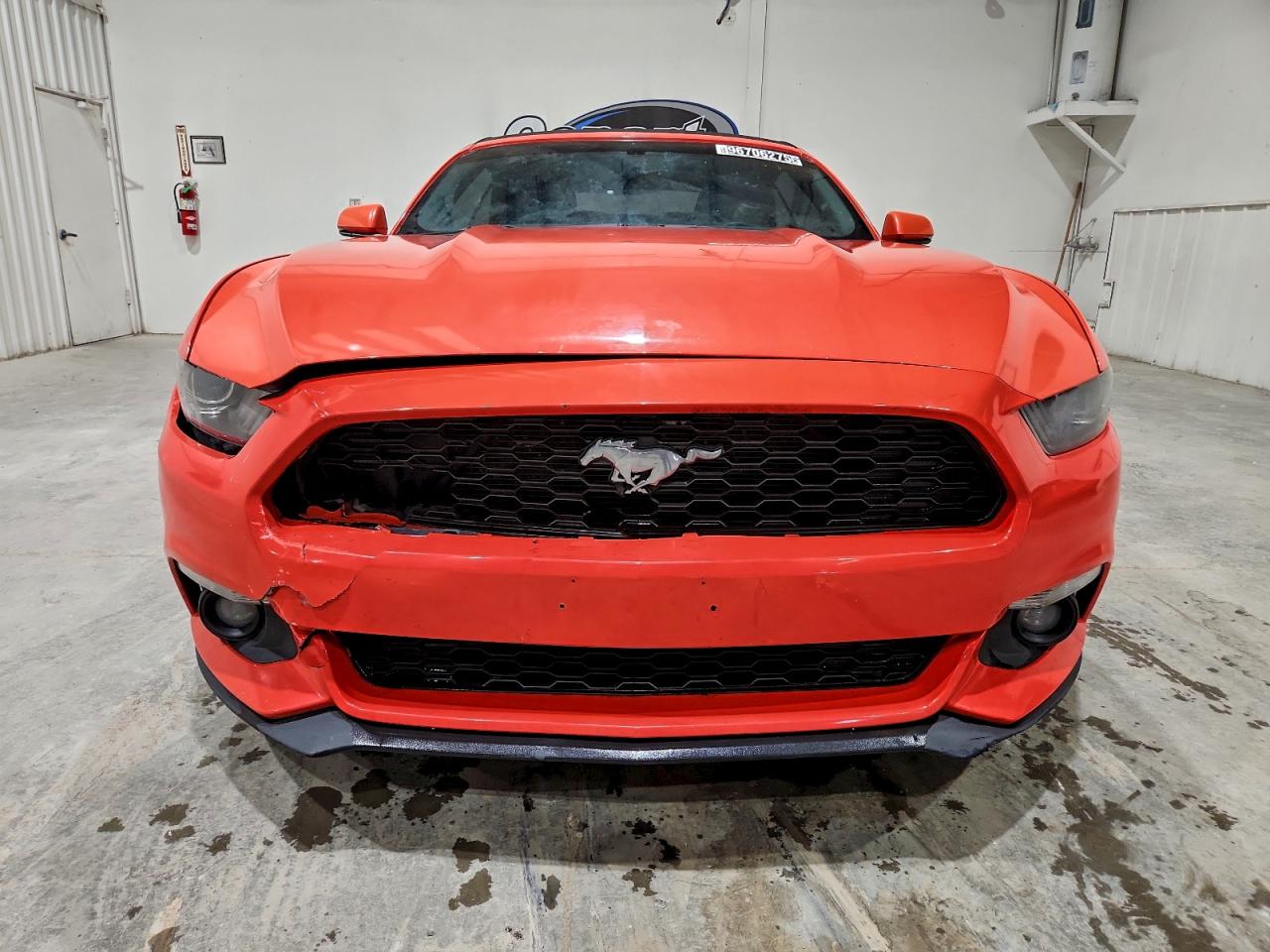 2016 FORD MUSTANG photo 5