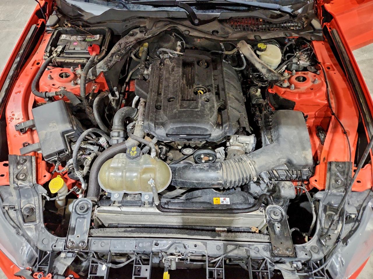 2016 FORD MUSTANG photo 11